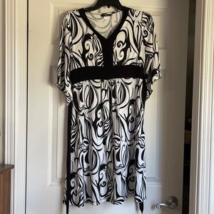 Black and white pattern summer dress